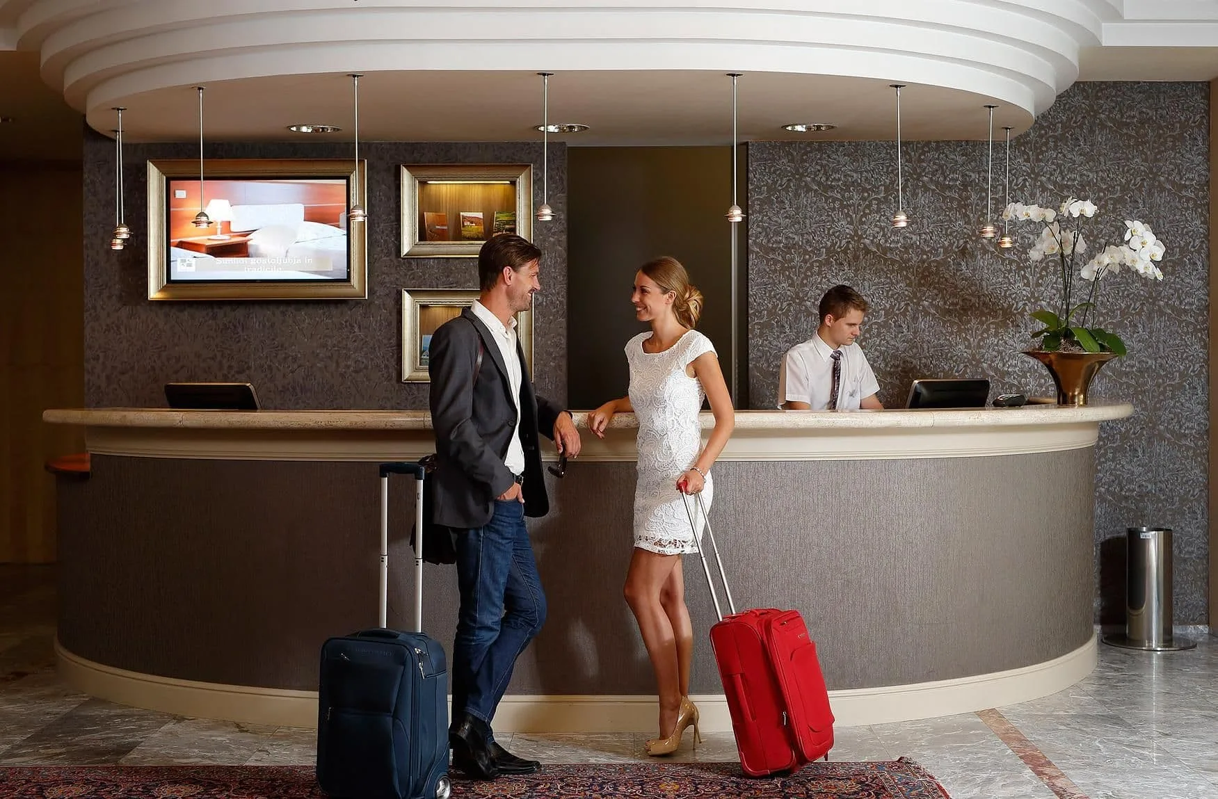 Discover the Best Hotels with Casinos